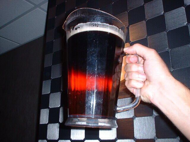 pitcherblacktan2