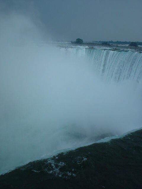 August Niagara Falls10