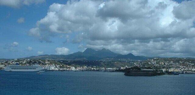 Martinique mt pelee bay