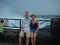 August Niagara Falls Torre Andy